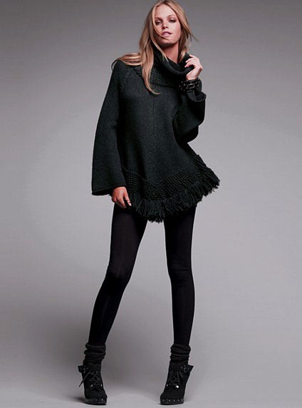 2022-01-21-0003_4 Victorias Secret Moda International Pelerin Kazak (Siyah, S)