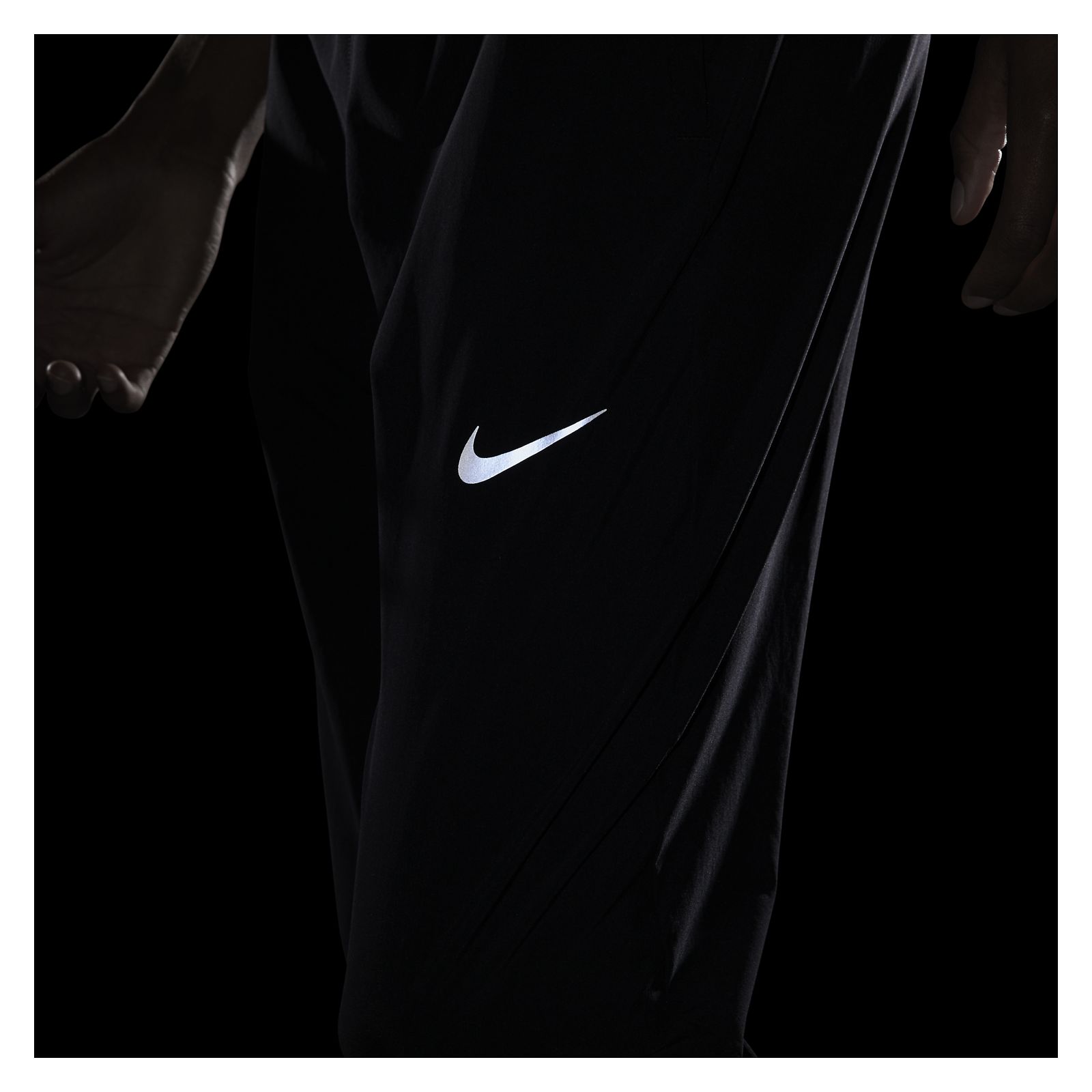 Nike Erkek Dri-FIT Phenom Essential HYB Spor Koşu Pantolonu Eşofman Altı BV4835-010 (Renk Siyah / Beden L) Nike Erkek Dri-FIT Phenom Essential HYB Spor Koşu Pantolonu Eşofman Altı BV4835-010 (Renk Siyah / Beden L)